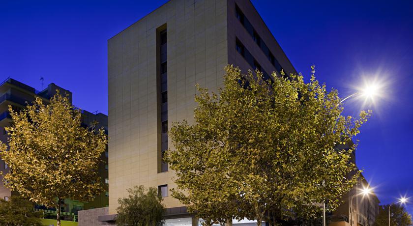 Ac Hotel Huelva By Marriott Bagian luar foto