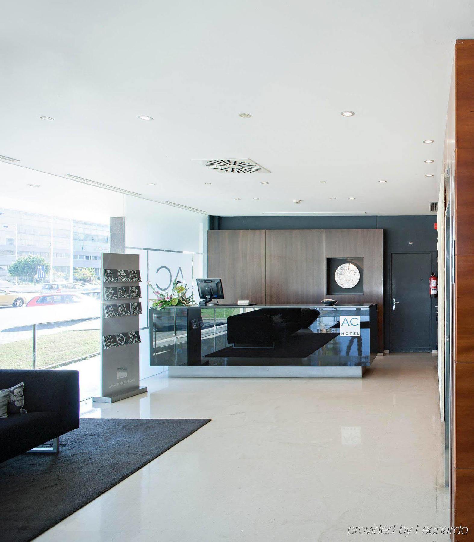 Ac Hotel Huelva By Marriott Bagian luar foto