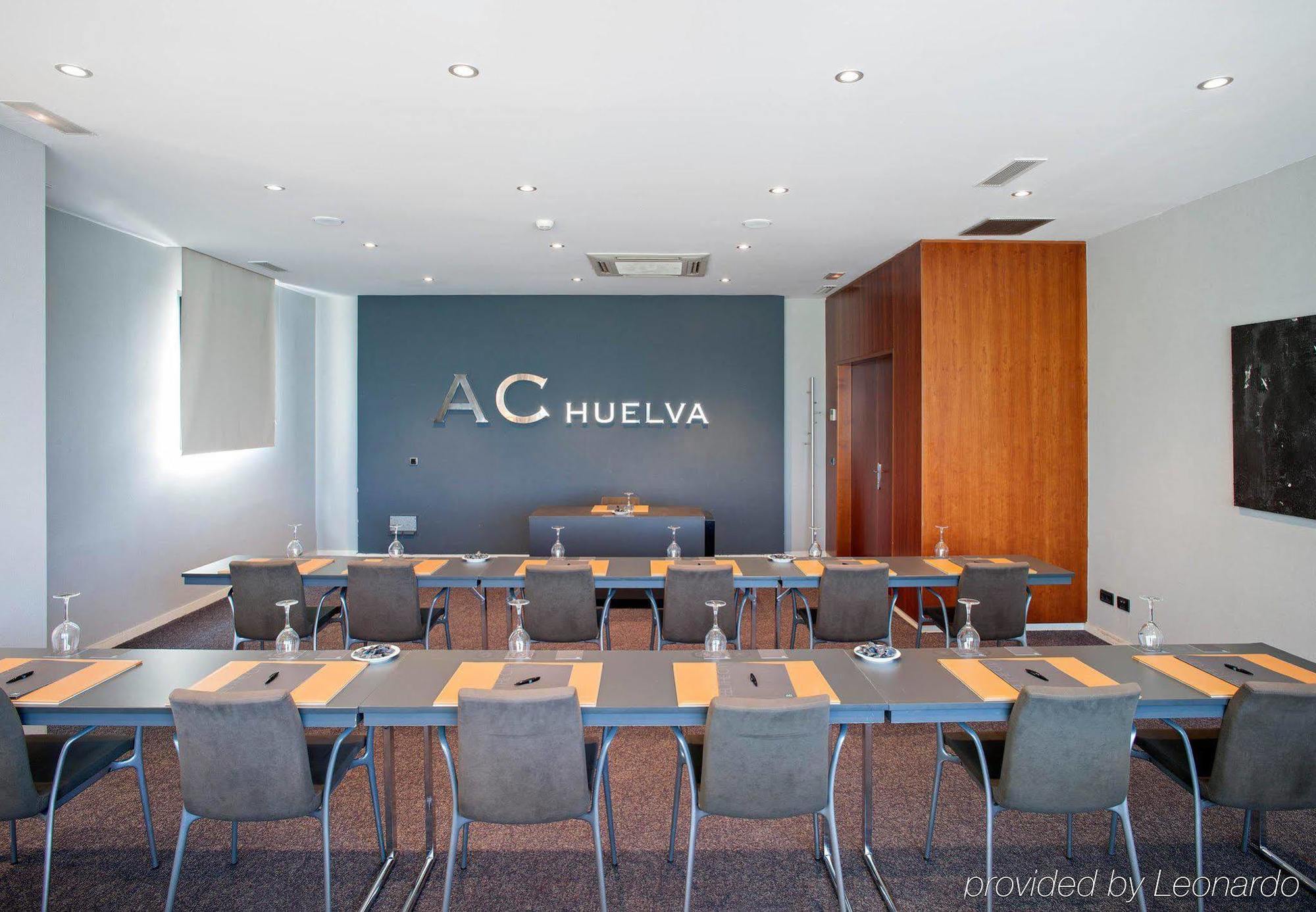 Ac Hotel Huelva By Marriott Bagian luar foto