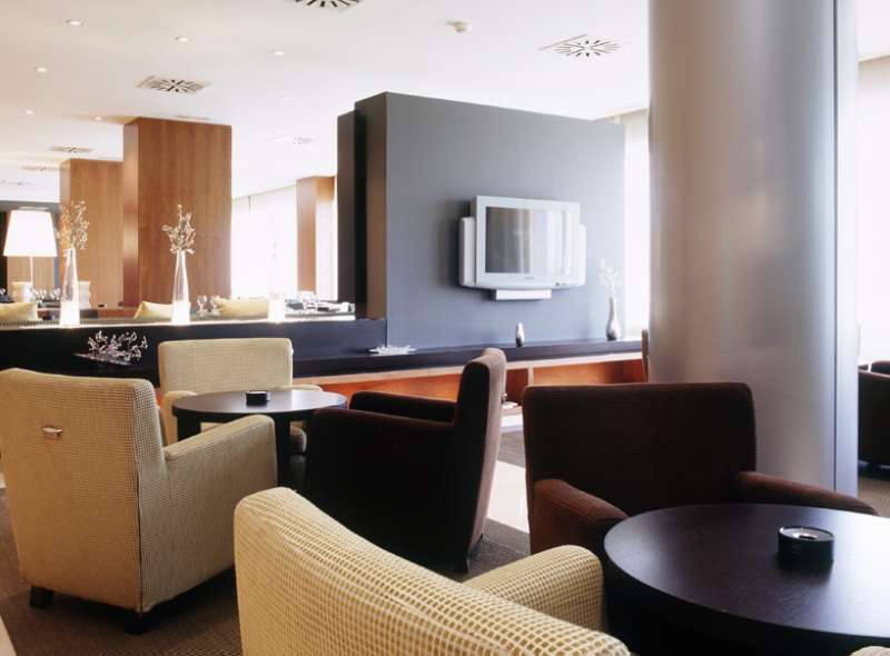 Ac Hotel Huelva By Marriott Bagian luar foto